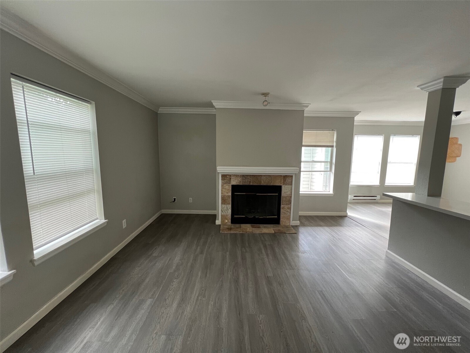 33020 10th Avenue SW J302