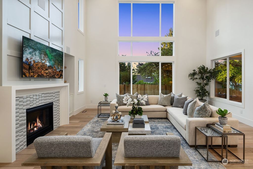 Photo of 15744 SE 26th Street, Bellevue, WA 98008 (MLS # 2148726)