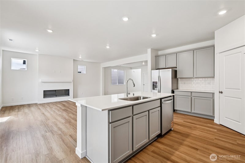 12005 19th Street SE 3-06