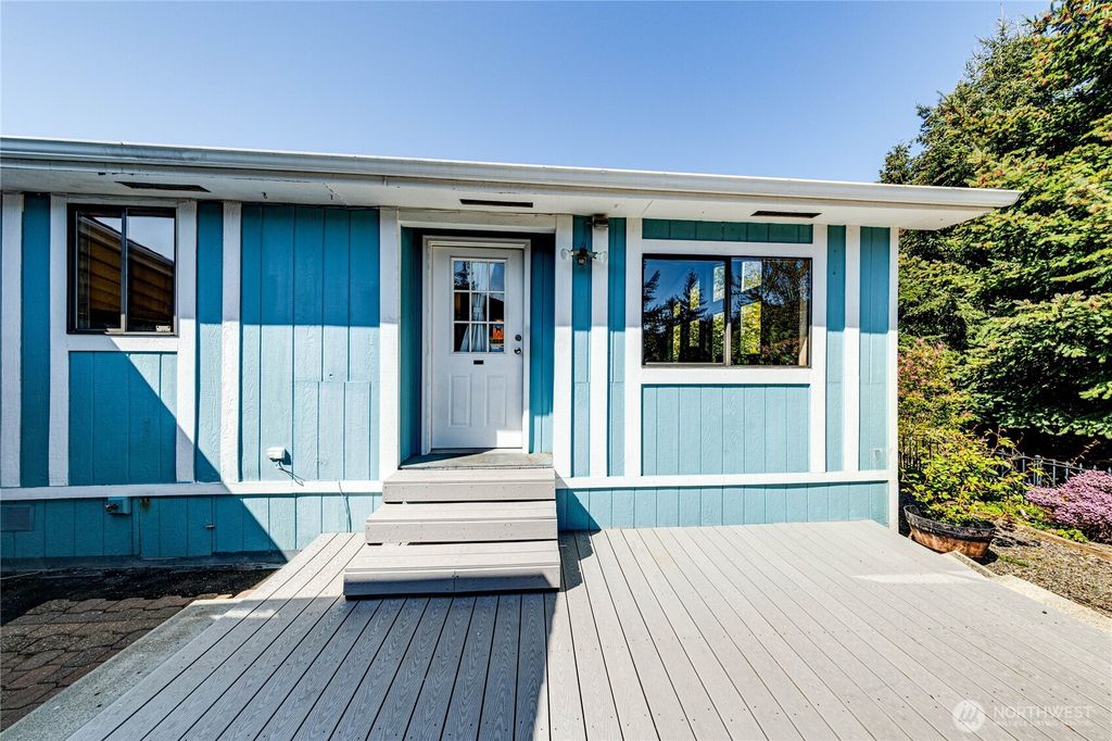 Photo of 5810 Fleming Street #36, Everett, WA 98203 (MLS # 2366031)