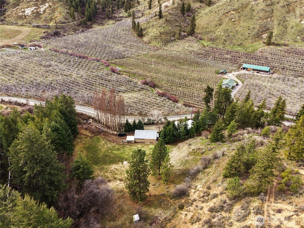 Photo of 7540 Brender Canyon Road, Cashmere, WA 98815 (MLS # 2490822)