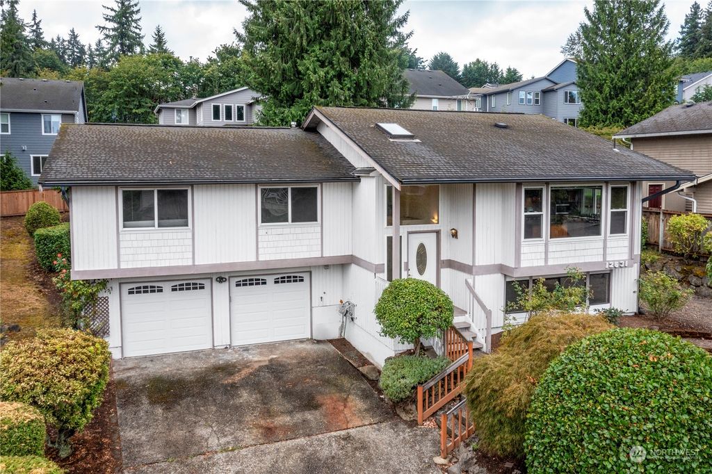 Photo of 12631 SE 75th Place, Newcastle, WA 98056 (MLS # 2159013)