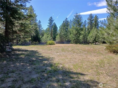 Photo of 38 BROSER Way W, Tonasket, WA 98855 (MLS # 2511443)