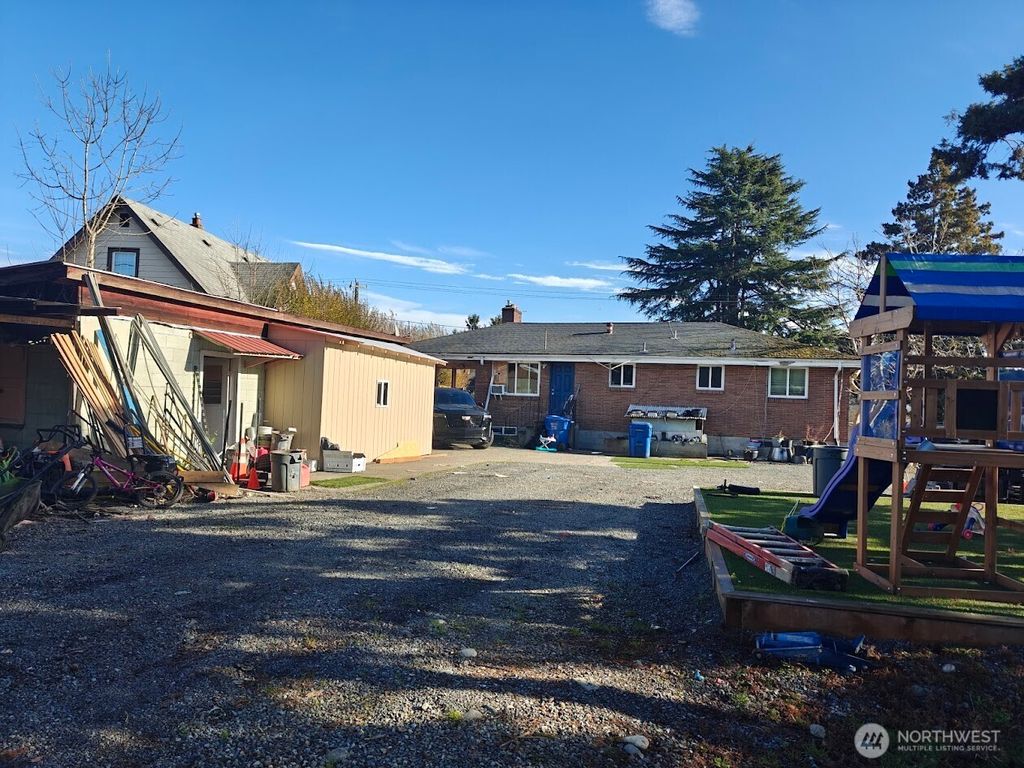 Photo of 7921 Renton Avenue S, Seattle, WA 98118 (MLS # 2473194)