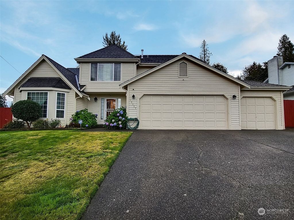 Photo of 13117 SE 214th Way, Kent, WA 98031 (MLS # 2171399)