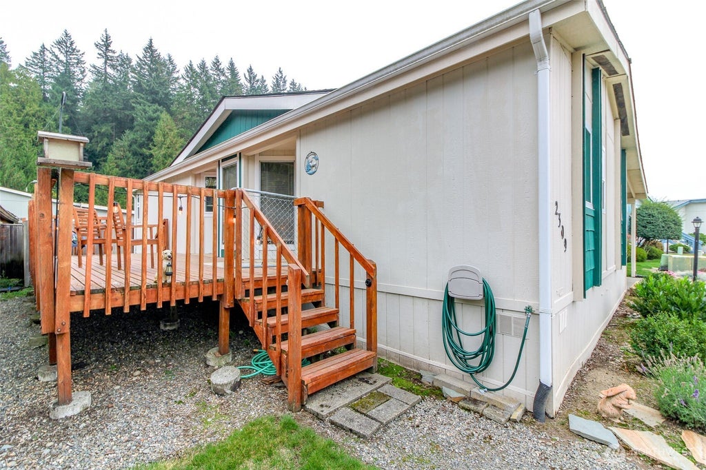 Photo of 2309 Estero Avenue, Enumclaw, WA 98022 (MLS # 2584389)