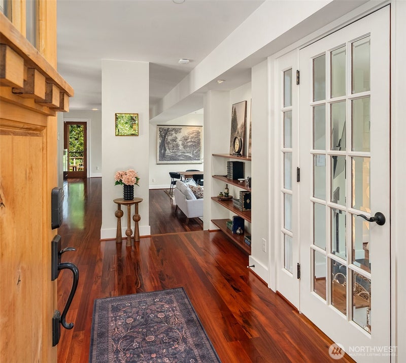 8302 SW Dilworth