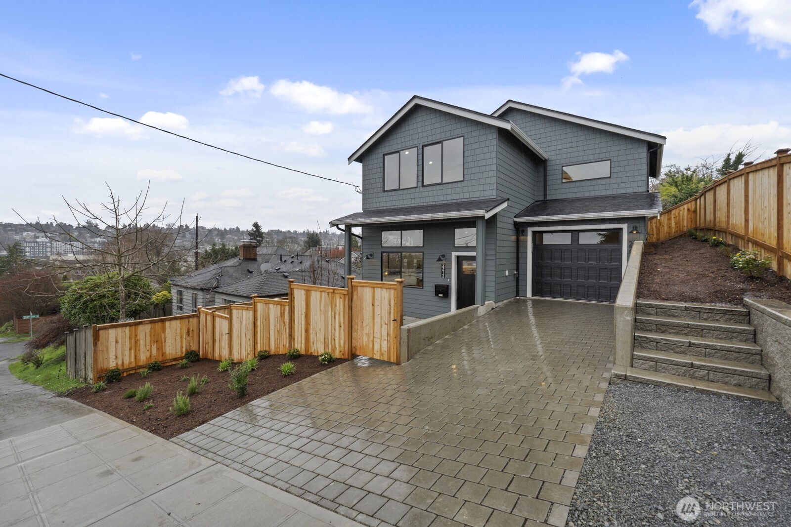 2213 W Bertona Street