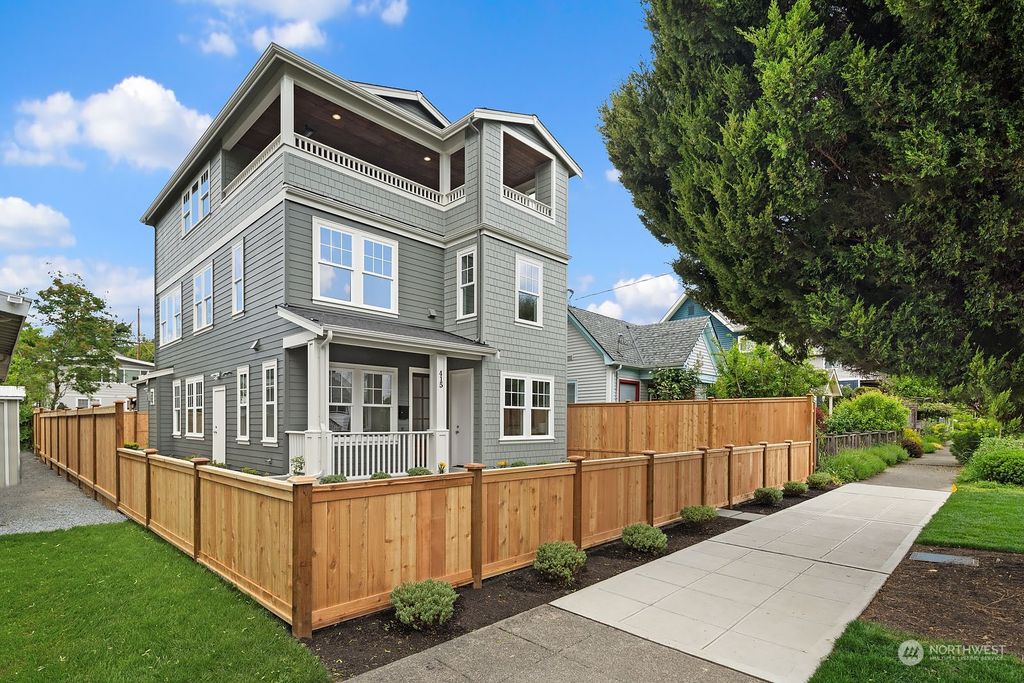 Photo of 415 31ST Avenue E, Seattle, WA 98112 (MLS # 2239552)