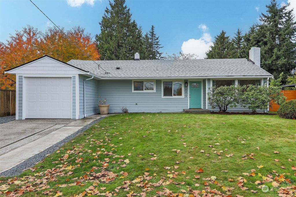 Photo of 19217 Meridian Avenue N, Shoreline, WA 98133 (MLS # 2178451)