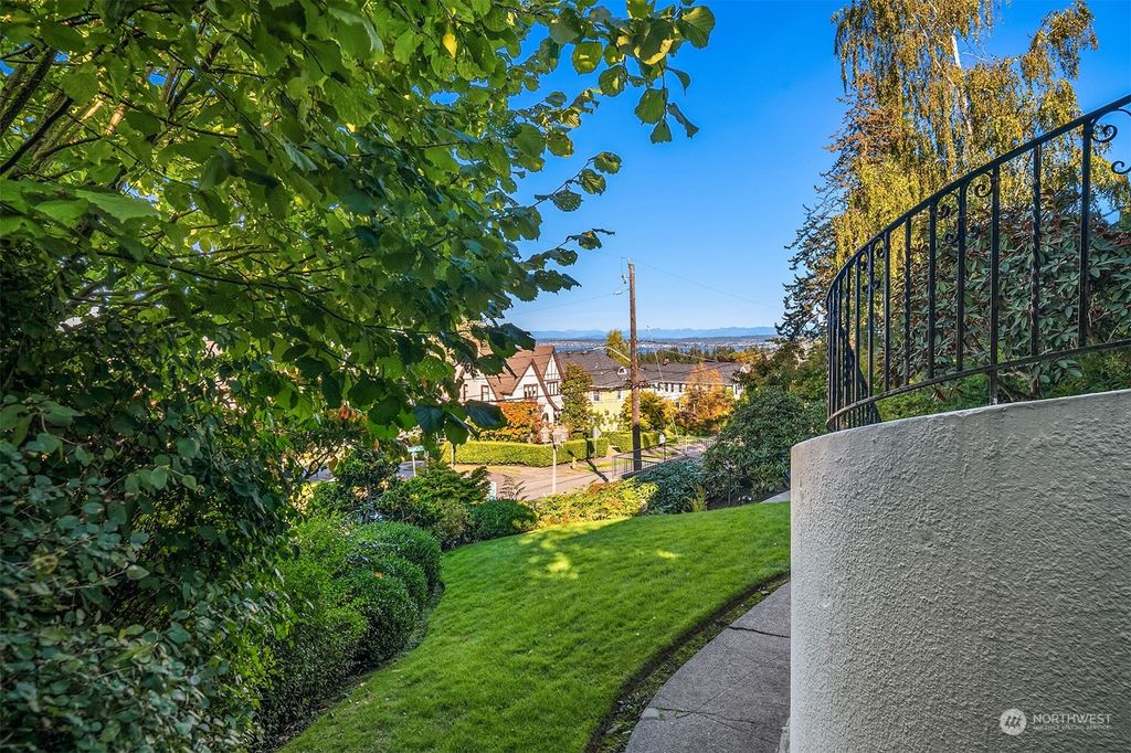 Photo of 2011 E Crescent Drive, Seattle, WA 98112 (MLS # 2296751)