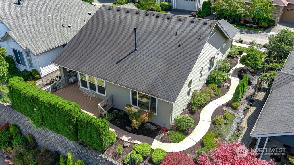 Photo of 22890 NE 127th Way, Redmond, WA 98053 (MLS # 2151152)