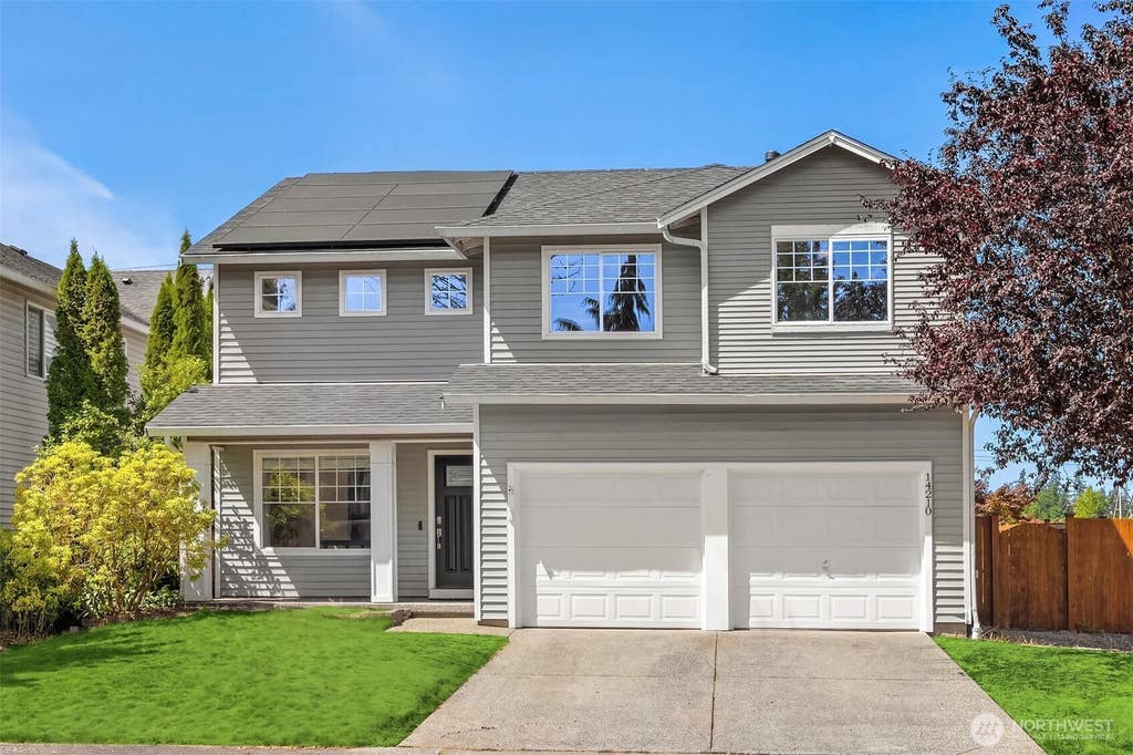Photo of 14210 50th Avenue SE, Everett, WA 98208 (MLS # 2566256)