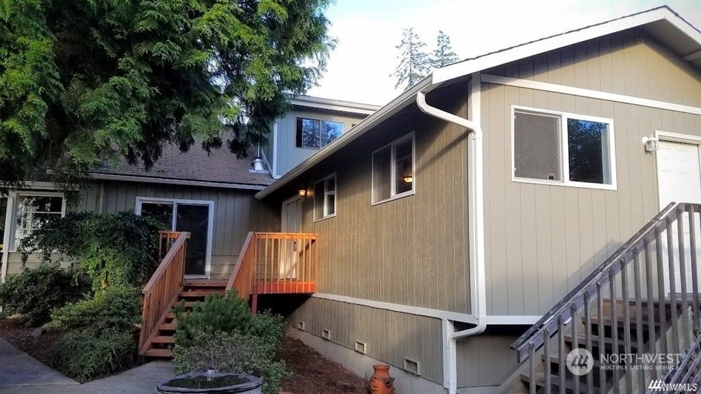 Photo of 4004 228th Street SE, Bothell, WA 98021 (MLS # 2053375)