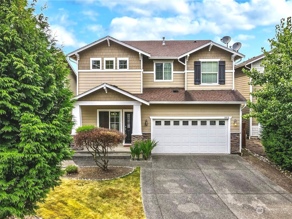 Photo of 8818 81st Drive NE, Marysville, WA 98270 (MLS # 1986843)