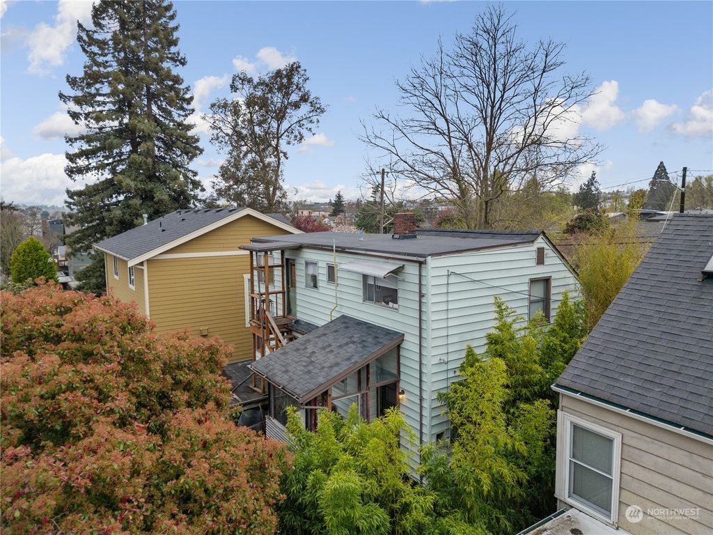 Photo of 607 NW 50th Street, Seattle, WA 98107 (MLS # 2216702)