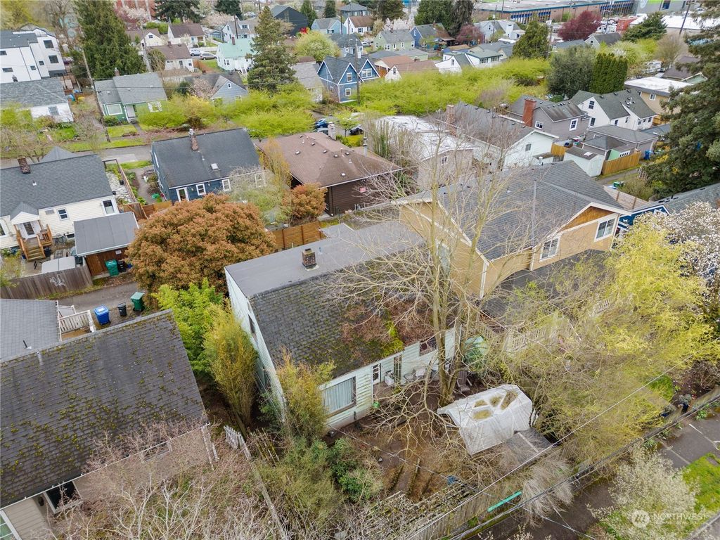 Photo of 607 NW 50th Street, Seattle, WA 98107 (MLS # 2216702)