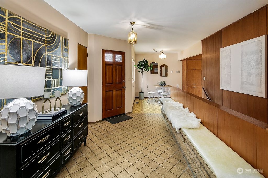 Photo of 7205 40th Avenue NE, Seattle, WA 98115 (MLS # 2028771)