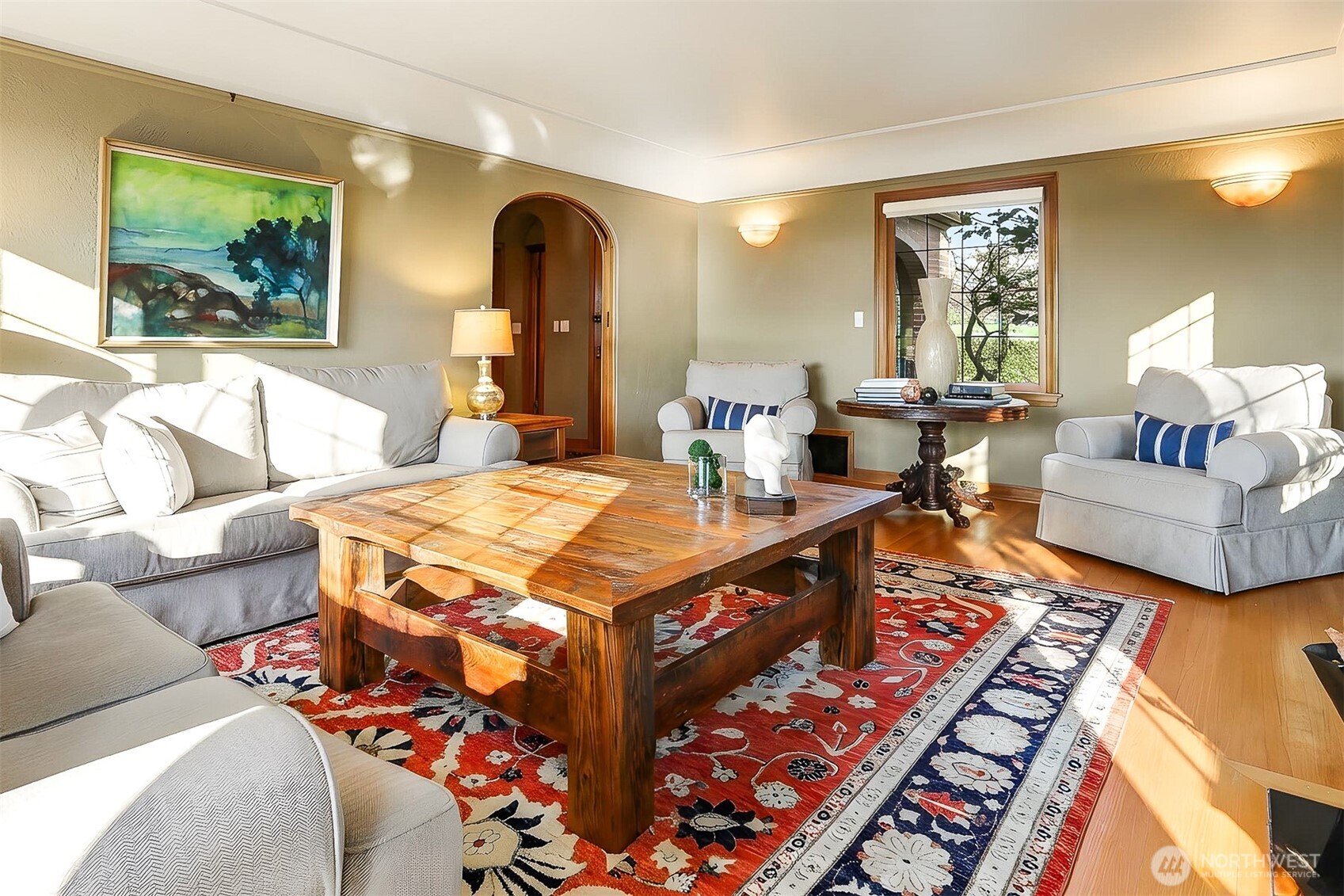 2301 Rosemont Place W