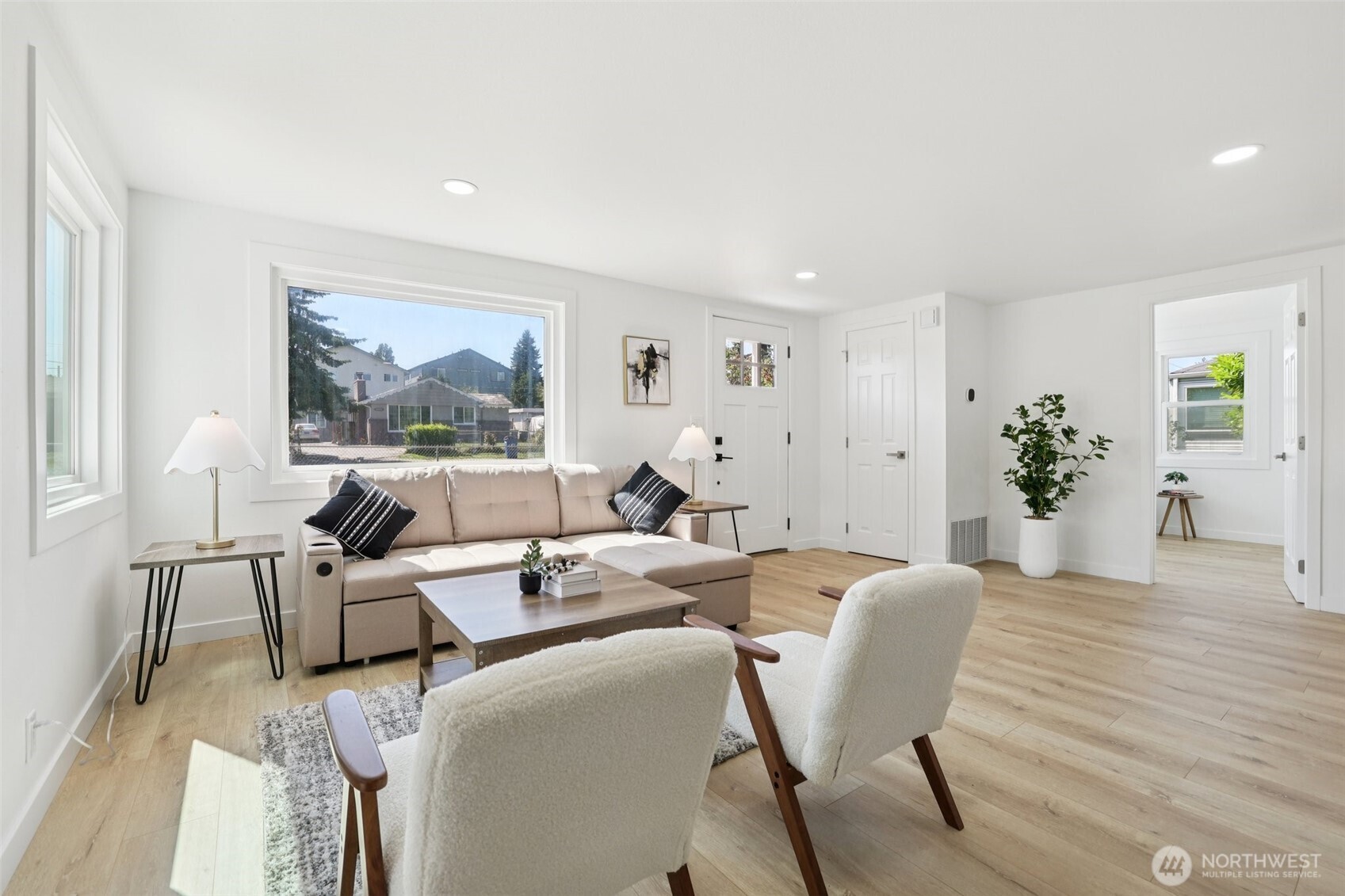 12448 Occidental Avenue S