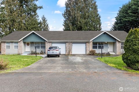 Photo of 15207 15209 95th Avenue Ct E, Puyallup, WA 98375 (MLS # 2482033)
