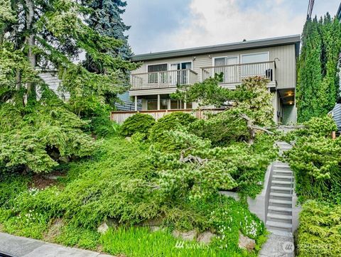 3021 21st Avenue W Seattle WA 98199