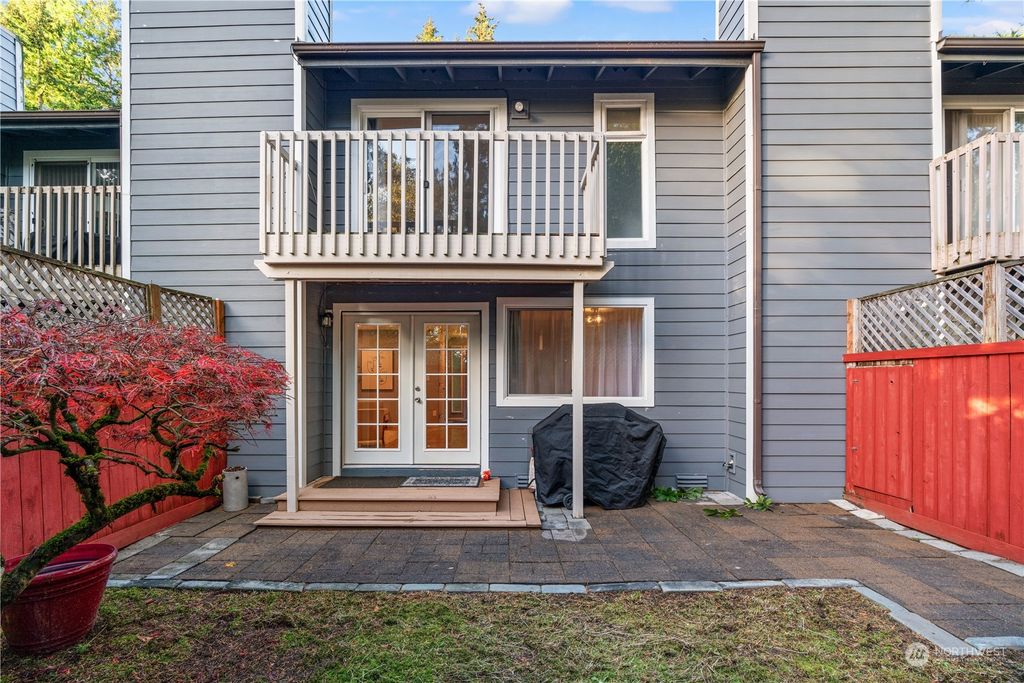 Photo of 14315 123rd Avenue NE #B, Kirkland, WA 98034 (MLS # 2306350)