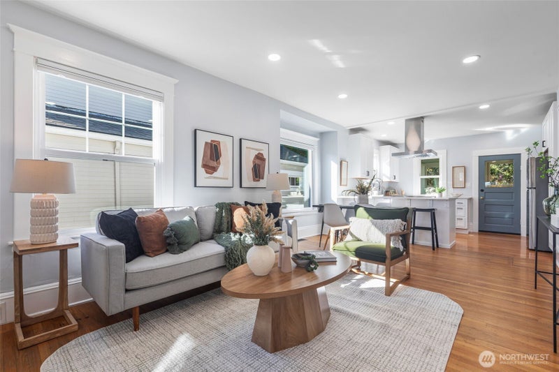 106 NE 54th Street