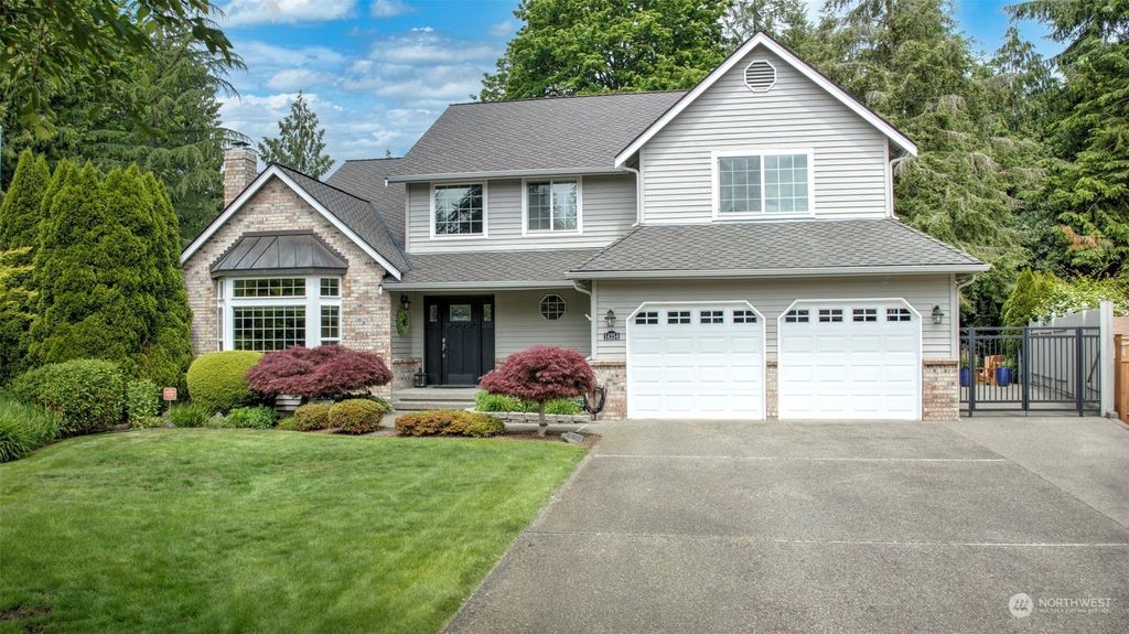 Photo of 14254 SE 180th Place, Renton, WA 98058 (MLS # 2075440)