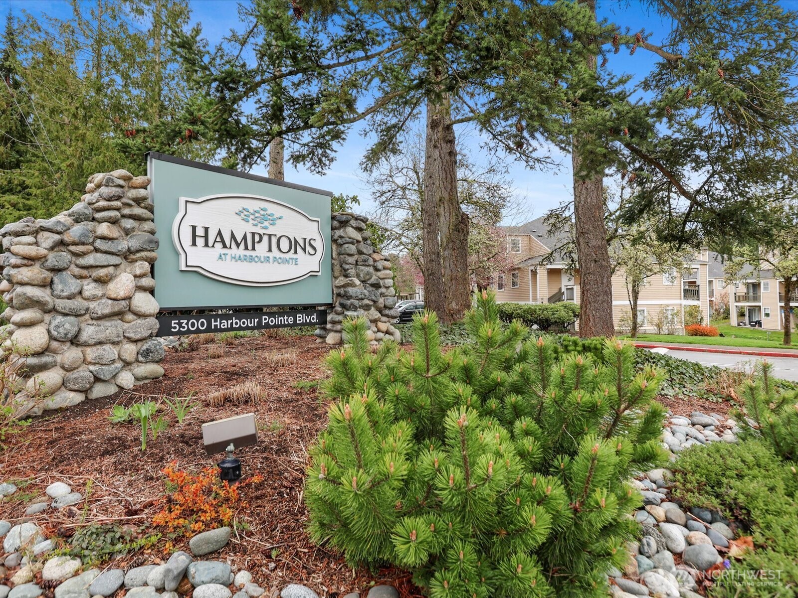 5300 Harbour Pointe Boulevard 305-O