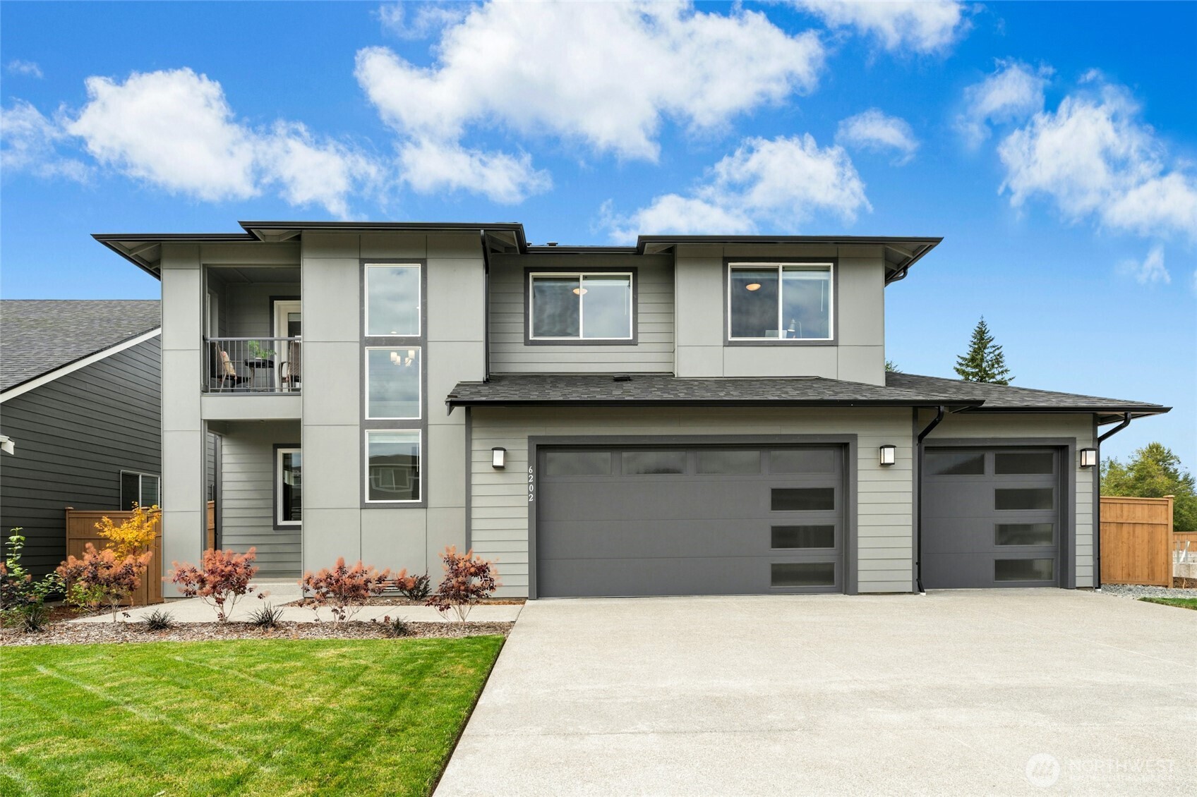 6202 229th Avenue E 305