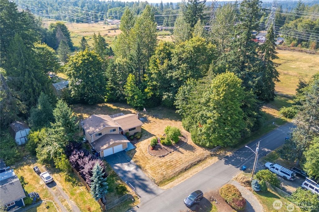 Photo of 16621 188th Avenue SE #1&amp;2, Renton, WA 98058 (MLS # 2463027)