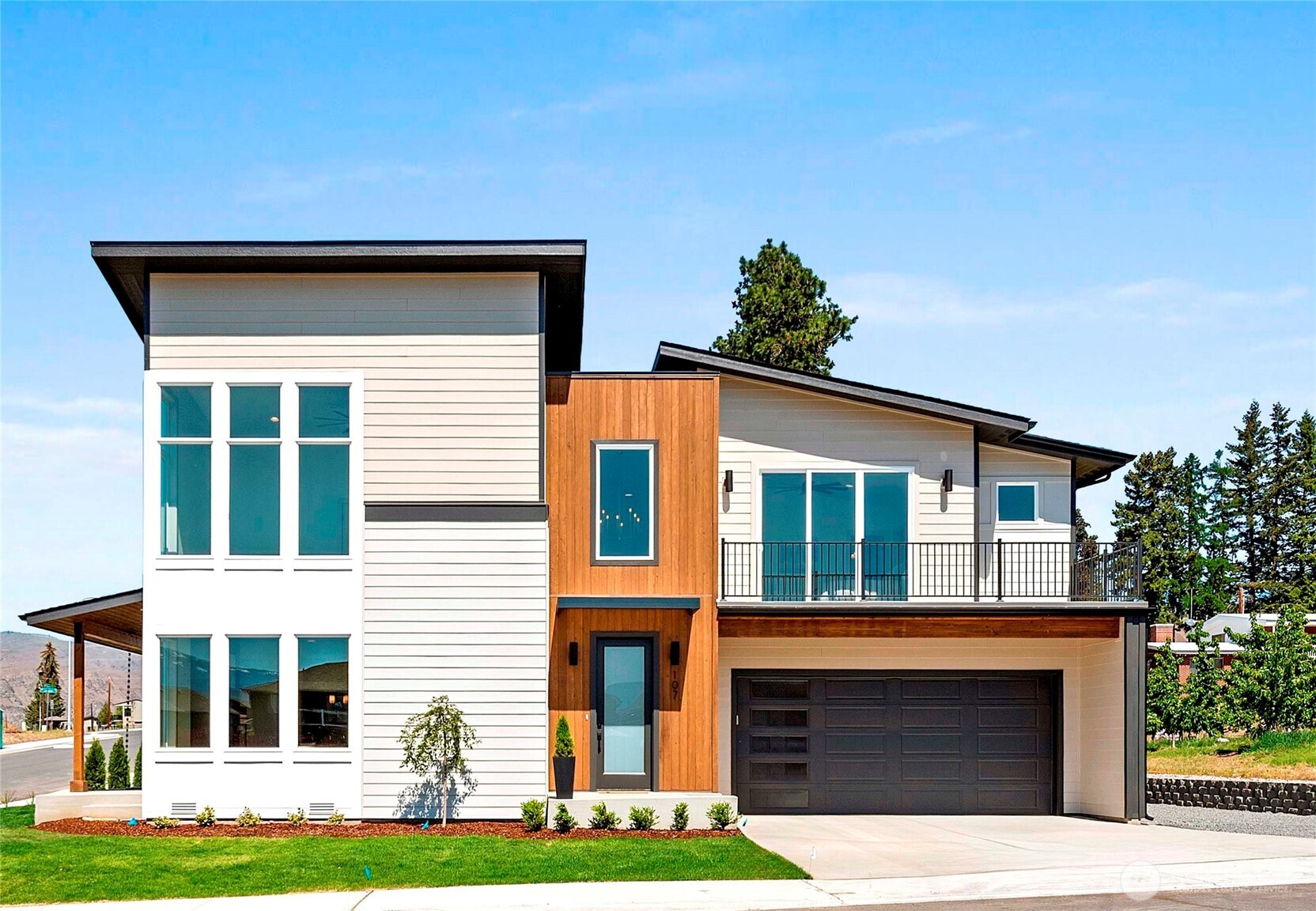 107 Chadwick Street NW