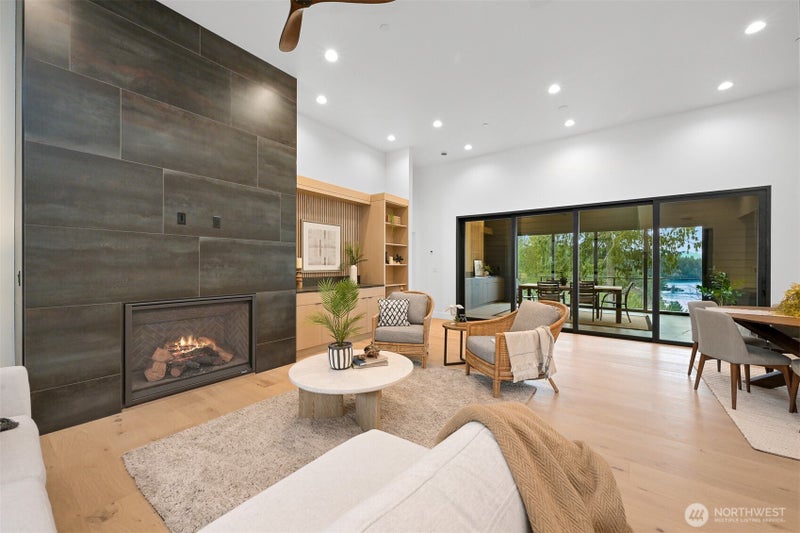 166 Soundview Drive