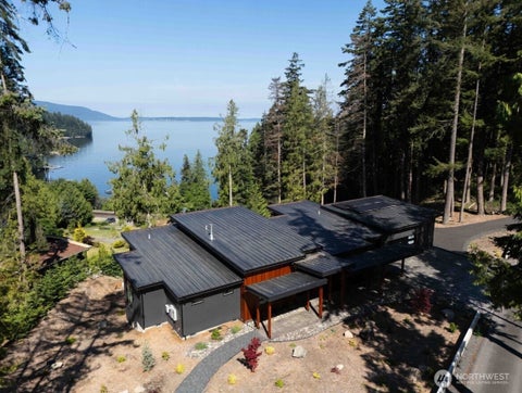 Photo of 166 Soundview Drive, Bellingham, WA 98229 (MLS # 2312437)