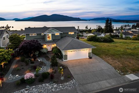 Photo of 4506 Guemes View, Anacortes, WA 98221 (MLS # 2520283)
