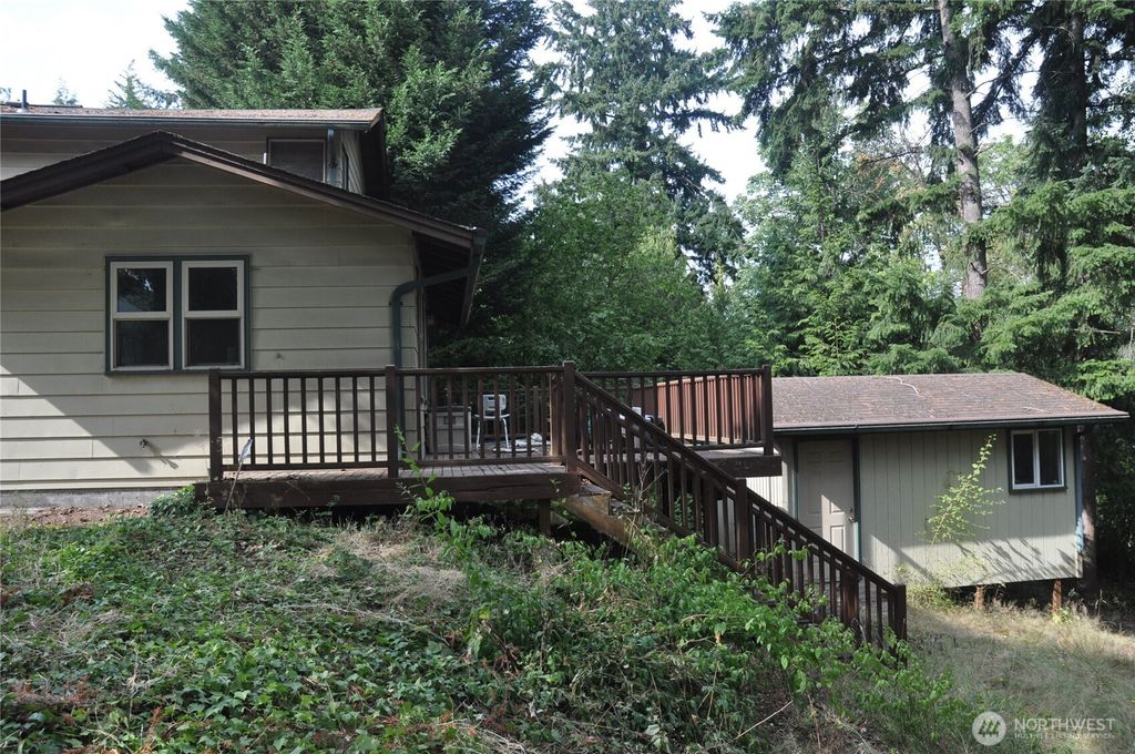 Photo of 1940 SW Dawson Street, Seattle, WA 98106 (MLS # 2417571)