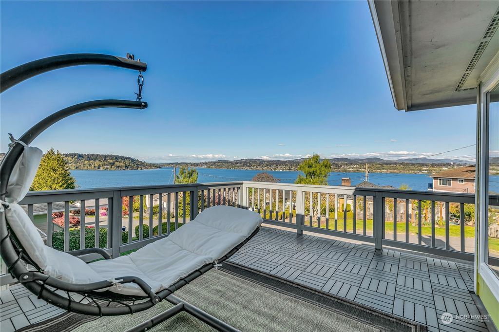 Photo of 10435 76th Avenue S, Seattle, WA 98178 (MLS # 2240634)