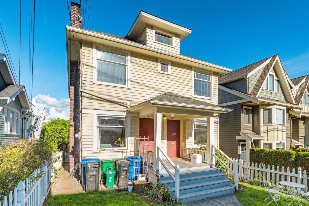 Photo of 1112 Taylor Avenue N, Seattle, WA 98109 (MLS # 2231691)