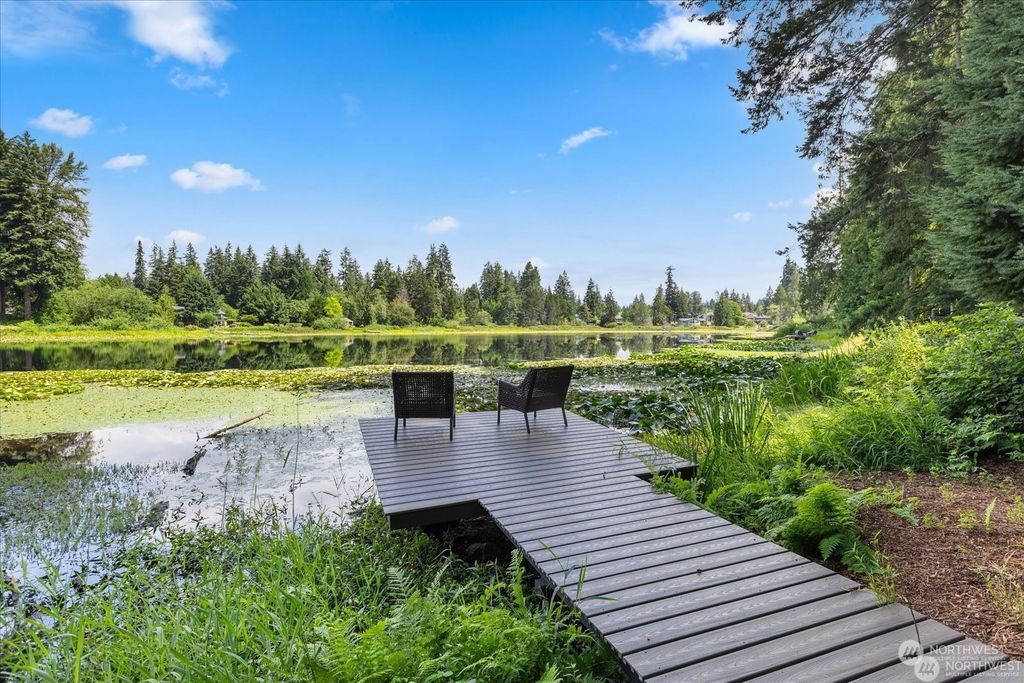 Photo of 2709 128th Street SE, Everett, WA 98208 (MLS # 2280049)