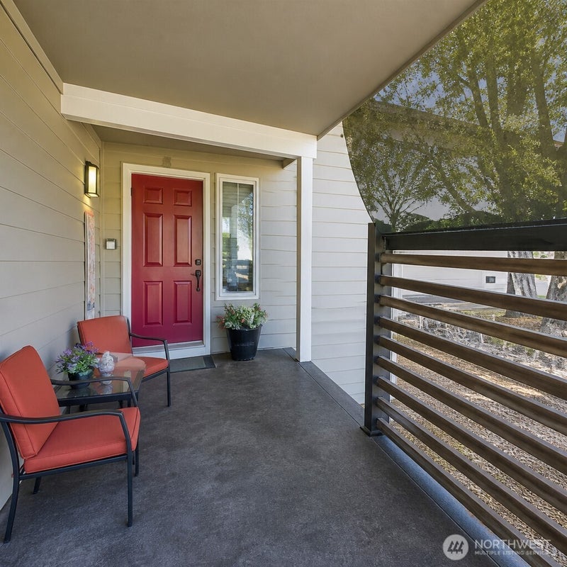 1520 156th Street Ct E