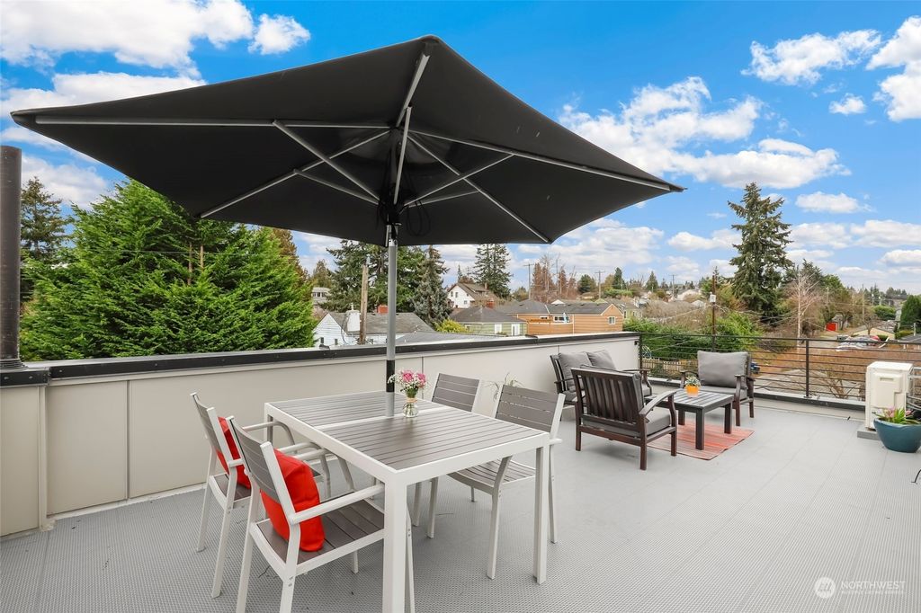 Photo of 5916 Fauntleroy Way SW #F, Seattle, WA 98136 (MLS # 2038542)