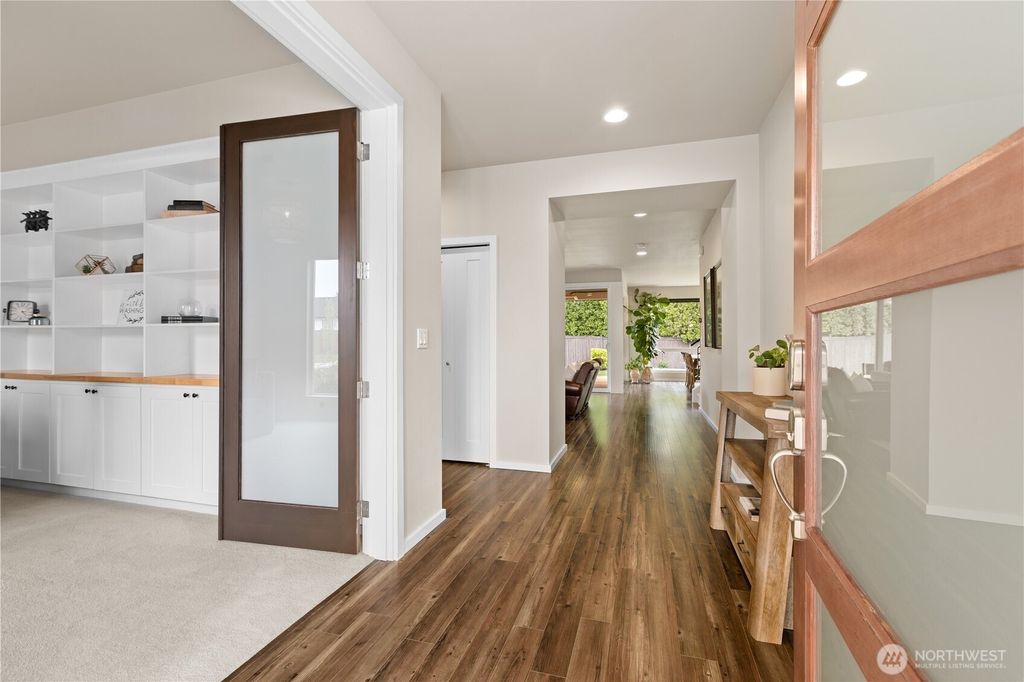 Photo of 1113 Gaines Avenue SE, North Bend, WA 98045 (MLS # 2511164)