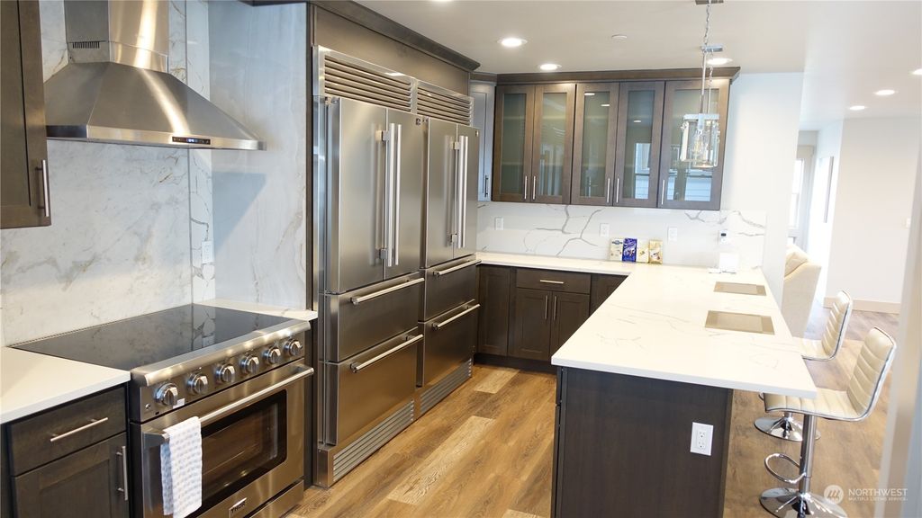 Photo of 13716 30 Avenue NE #C, Seattle, WA 98125 (MLS # 2279286)