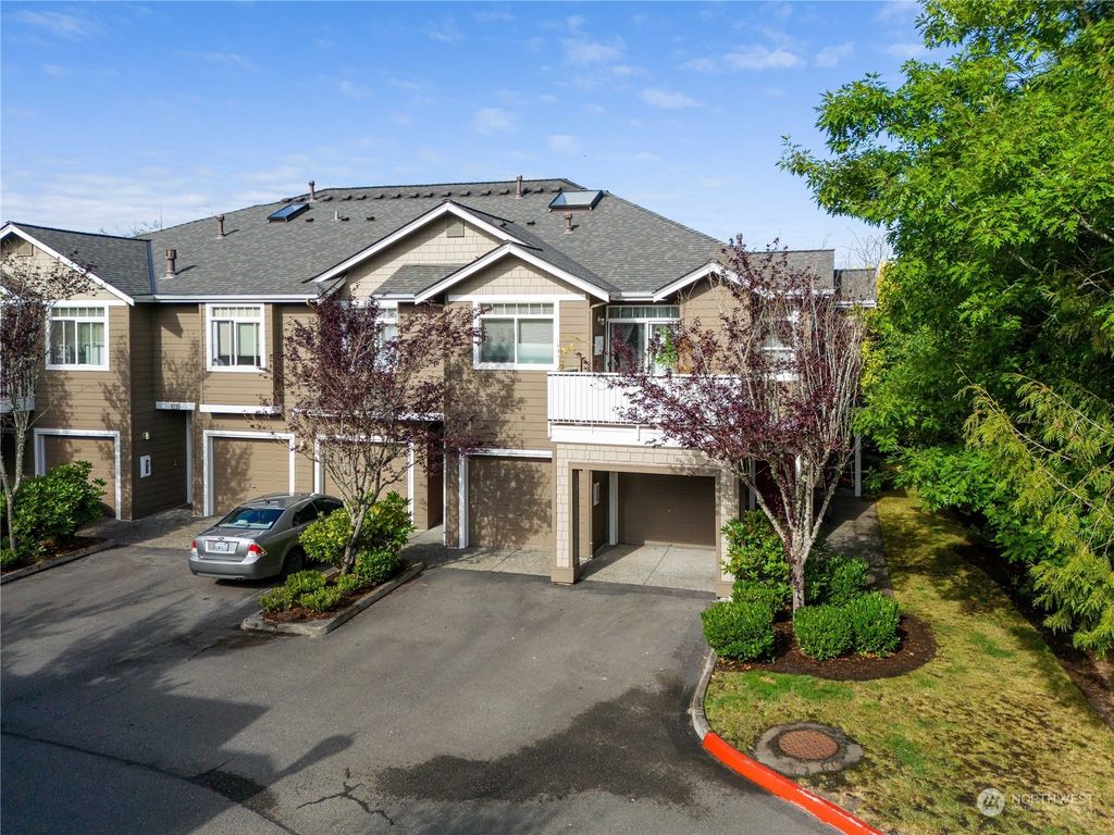 Photo of 1207 227th Lane SE #G-4, Sammamish, WA 98075 (MLS # 2150492)