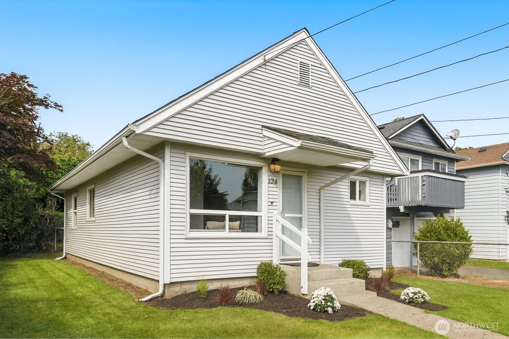 Photo of 724 N 104th Street, Seattle, WA 98133 (MLS # 2447636)