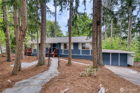 Photo of 21225 NE 12th Street, Sammamish, WA 98074 (MLS # 2521590)