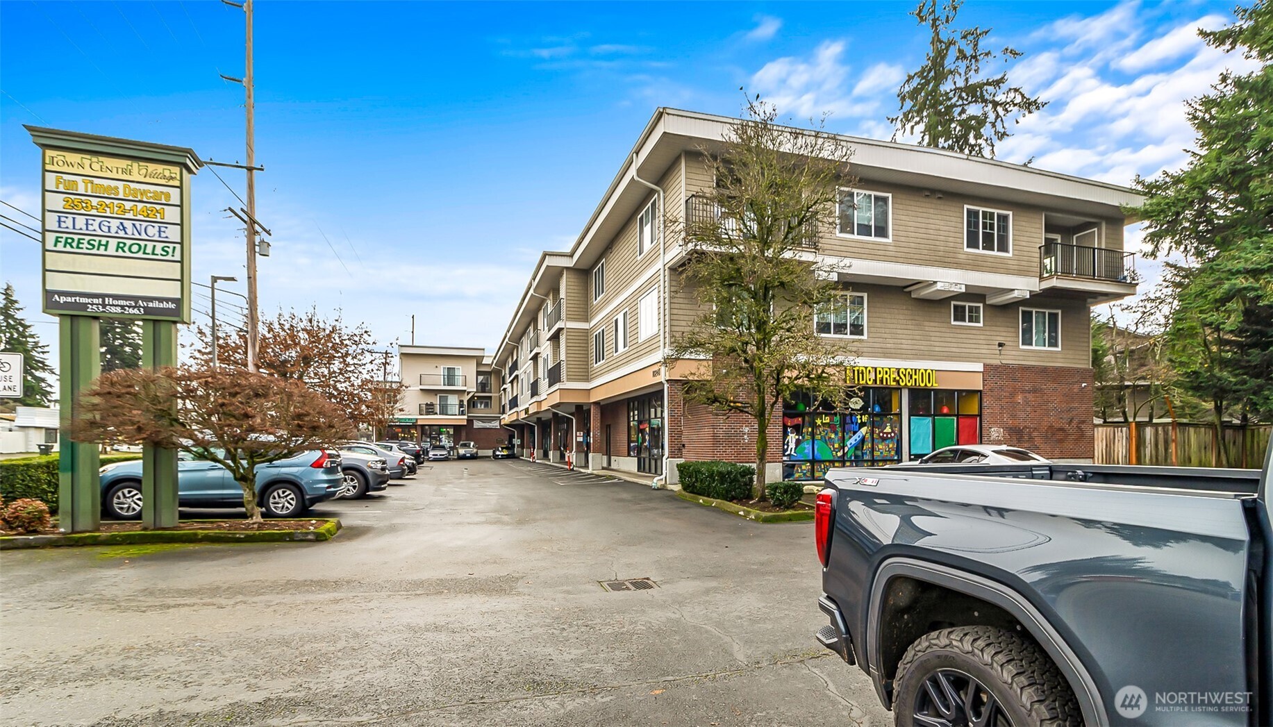 10240 Bridgeport Way SW