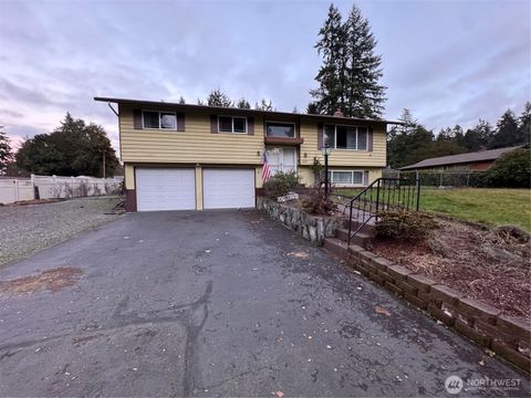 Photo of 14309 11th Avenue S, Tacoma, WA 98444 (MLS # 2467480)