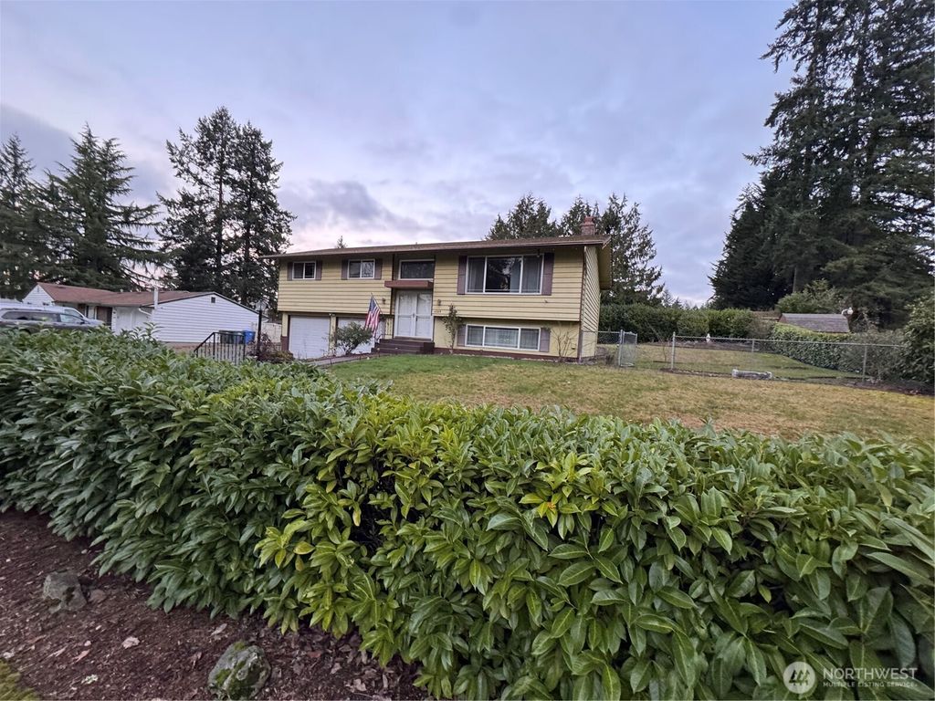 Photo of 14309 11th Avenue S, Tacoma, WA 98444 (MLS # 2467480)